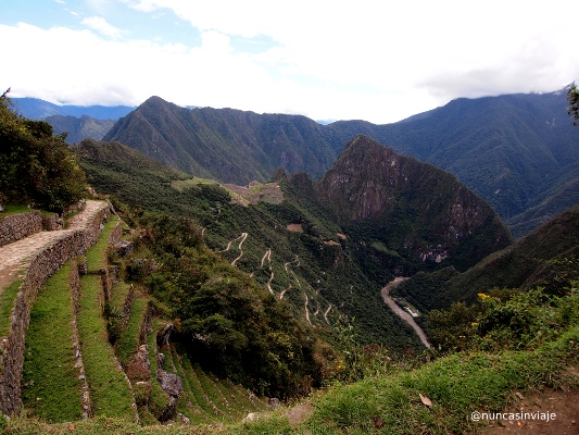 Vistas de Machu Picchu desde Inti Punku
