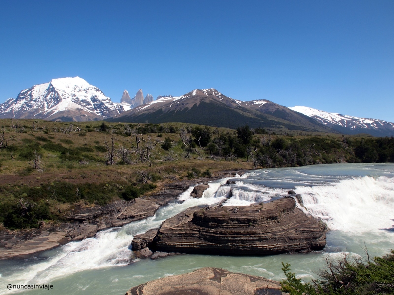 Cascada del río Paine en Chile