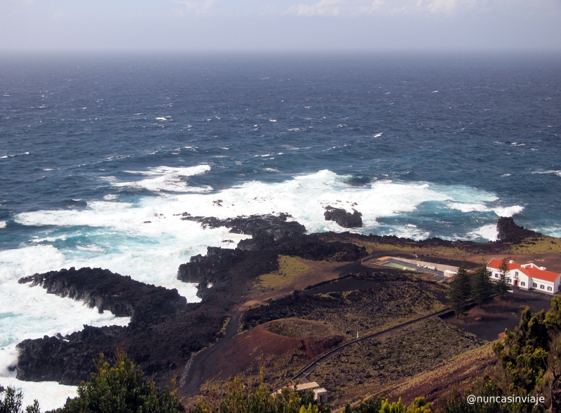 Ponta da Ferraria en la isla de San Miguel, en Azores.