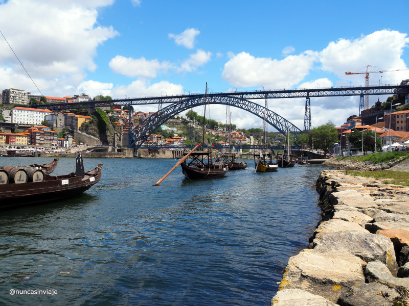 Barcos rabelos en Oporto
