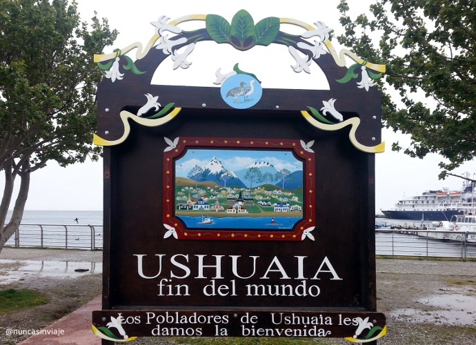 cartel ushuaia fin del mundo