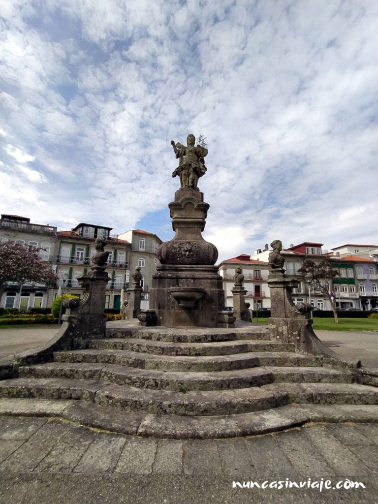 Estatua de Viana