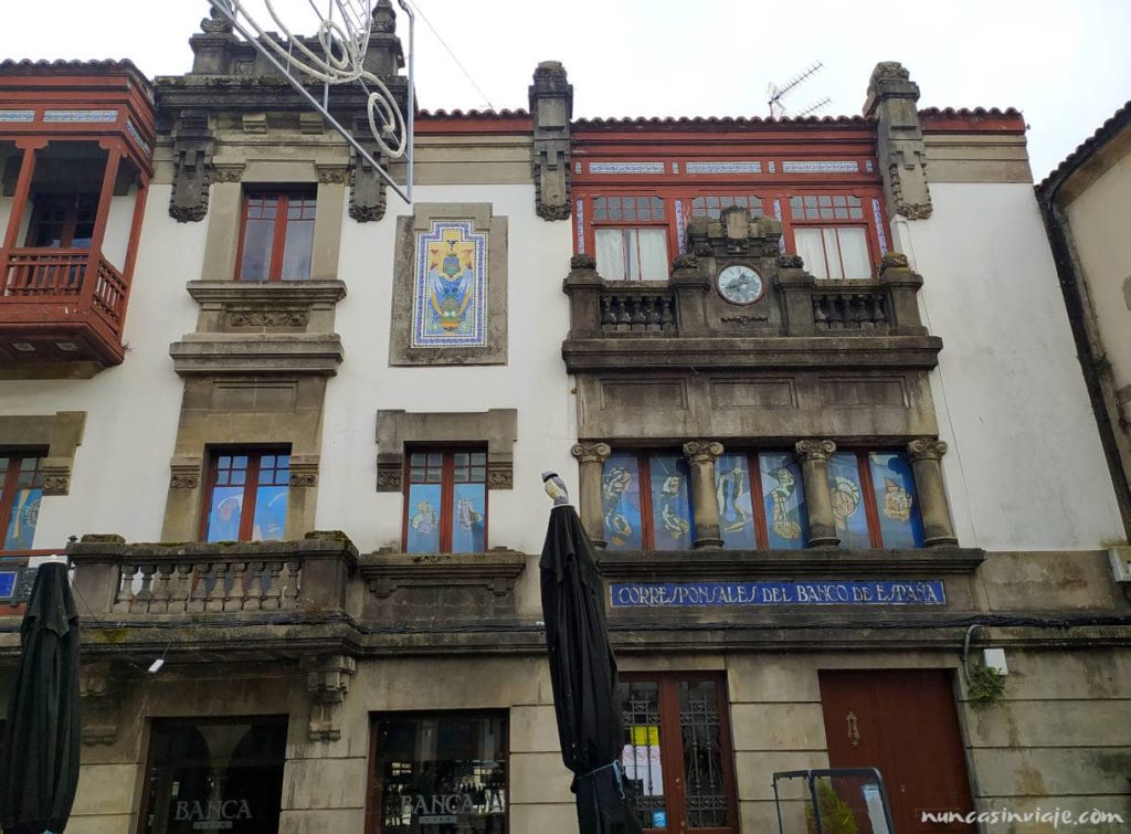 Casa Núñez en la Plaza de la Constitución de Betanzos