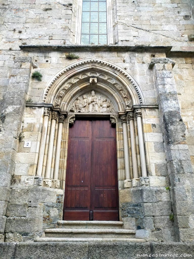 Puerta de la iglesia de San Francisco