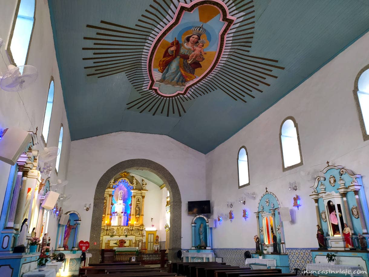 Interior de la Iglesia Matriz de Ilhabela