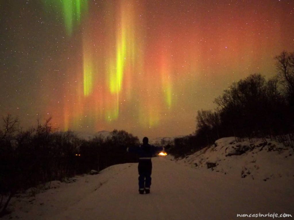 Ver auroras boreales en Noruega