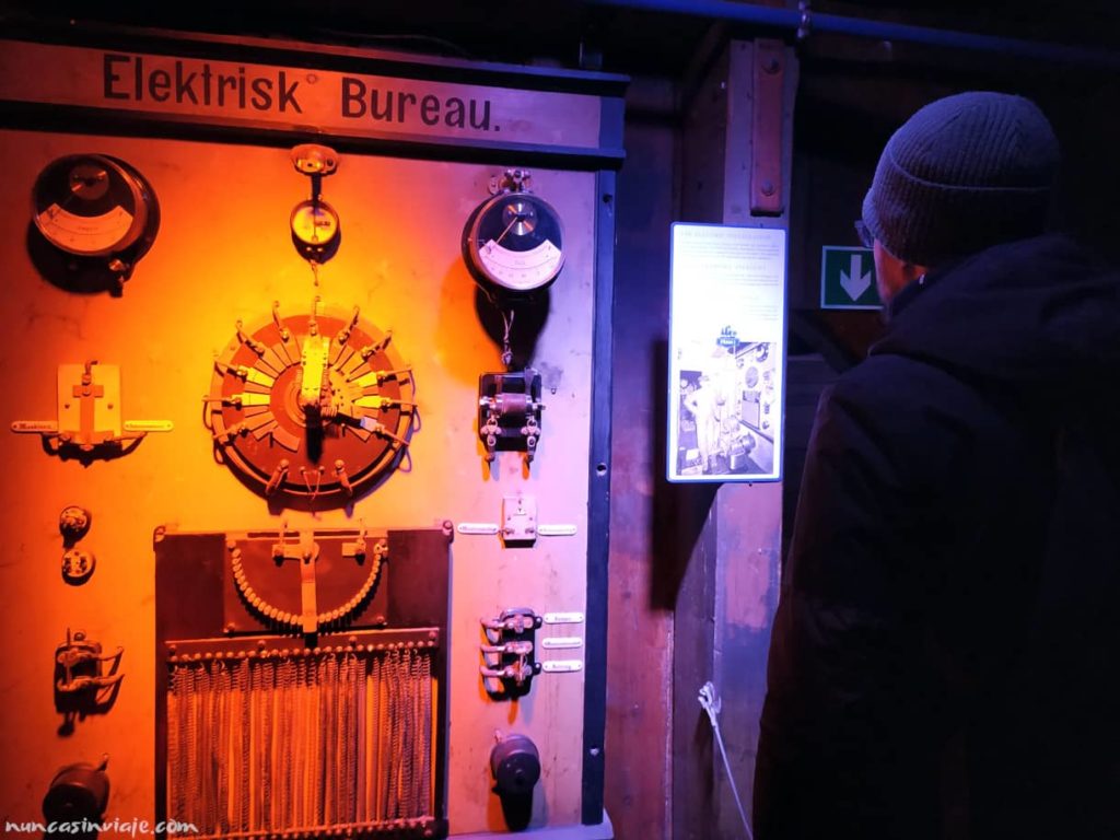 Sala de máquinas del barco Fram en uno de los museos de Oslo