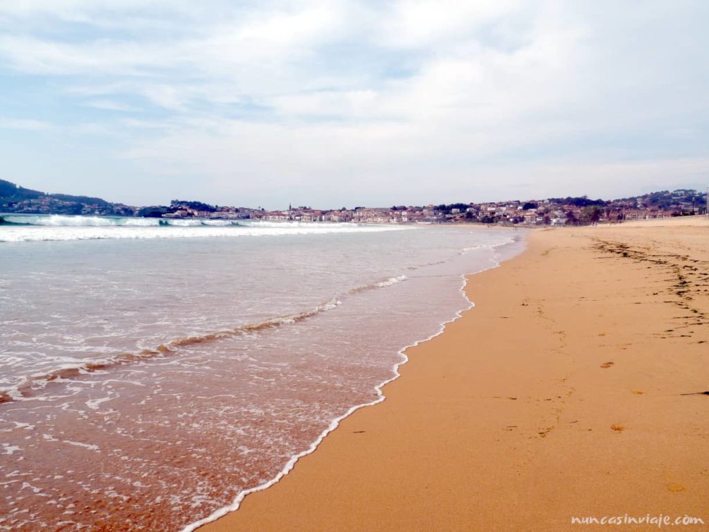 Arena dorada de Playa América